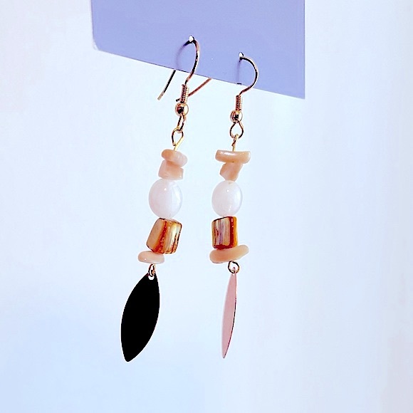 *Pretty Handmade Dangles w/Natural Healing Stones•Rose Gold•Charm•Hook Earring - Picture 2 of 16